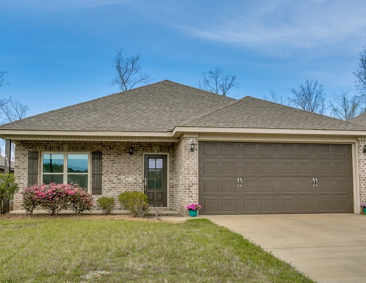 71st St E, Cottondale, AL 35453, Preforeclosure 179,300 3BD / 2BH