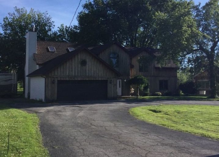 Staley Rd, Grand Island, NY 14072, Preforeclosure 325,289 3BD