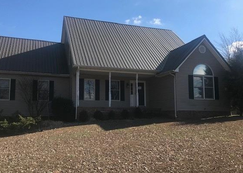 Hanson Rd, Madisonville, KY 42431, Preforeclosure 169,900 3BD