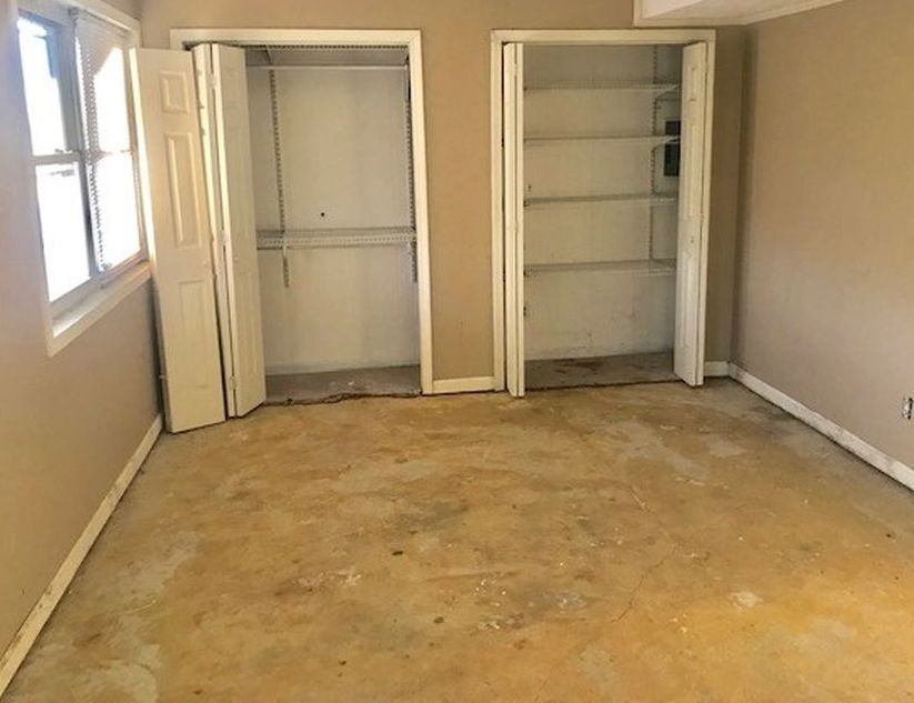 S Russell Dr, Madisonville, KY 42431, Preforeclosure