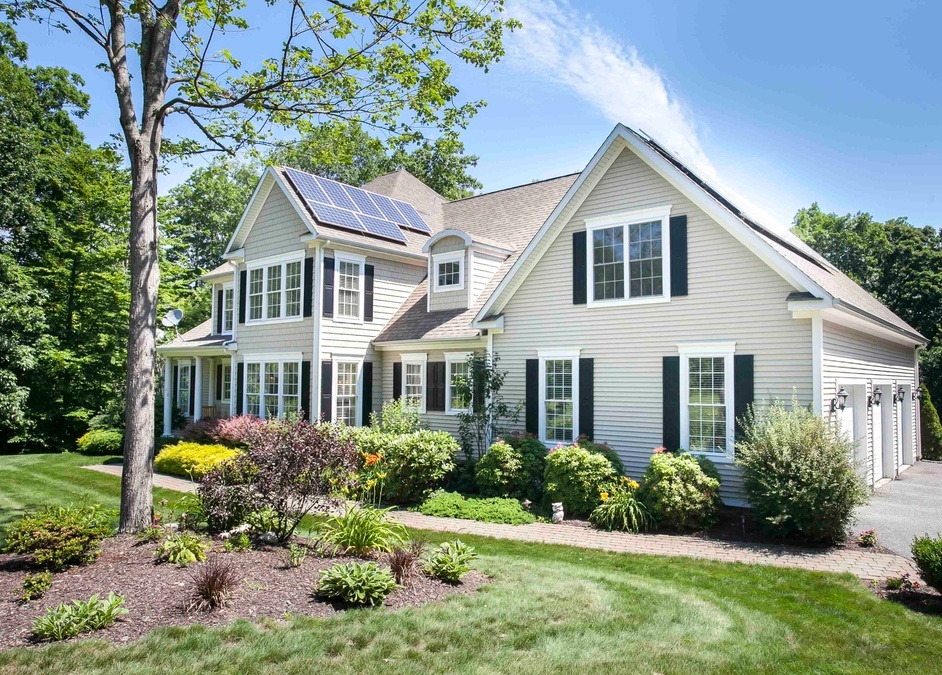 Meadowview Dr, Harwinton, CT 06791, Preforeclosure 43,000 4BD