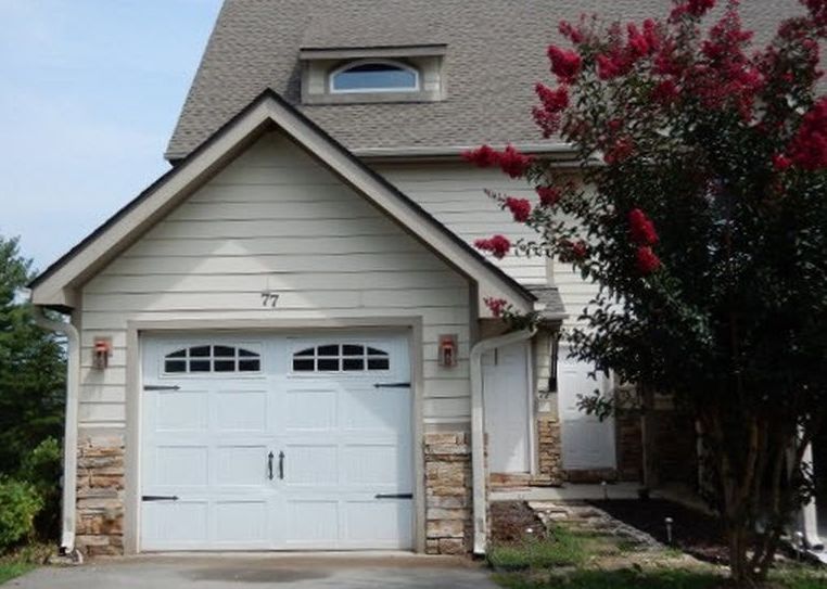 Rotunda Cir, Asheville, NC 28806, Preforeclosure 368,300 3BD / 3BH