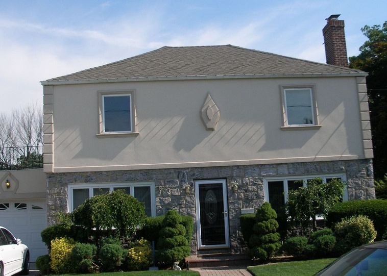 Amos Ave, Oceanside, NY 11572, Preforeclosure 585,096 3BD / 1.5BH