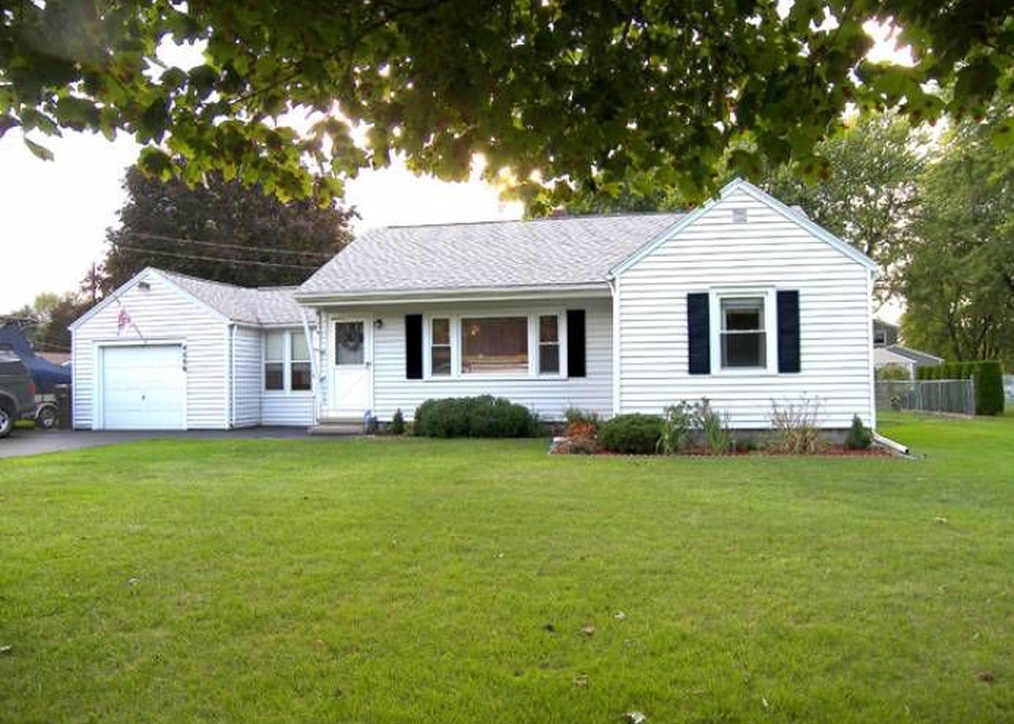 Mount Read Blvd, Rochester, NY 14616, Preforeclosure 127,000 2BD