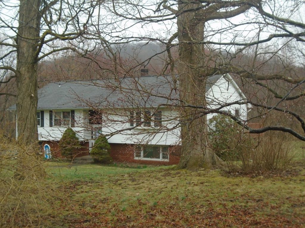 Old Route 22, Brewster, NY 10509, Preforeclosure 330,000 4BD / 3BH