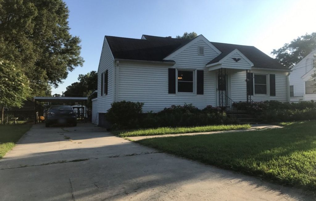 Albright Ave, Burlington, NC 27215, Preforeclosure 173,400 3BD