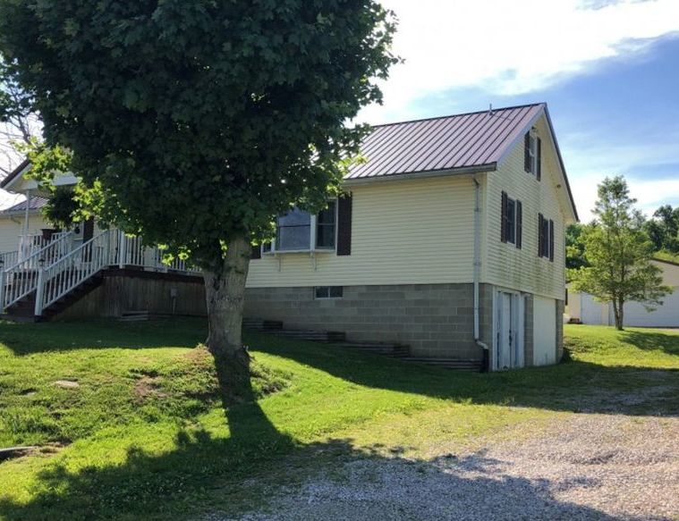 Cora Mill Rd, Gallipolis, OH 45631, Preforeclosure 120,000 2BD