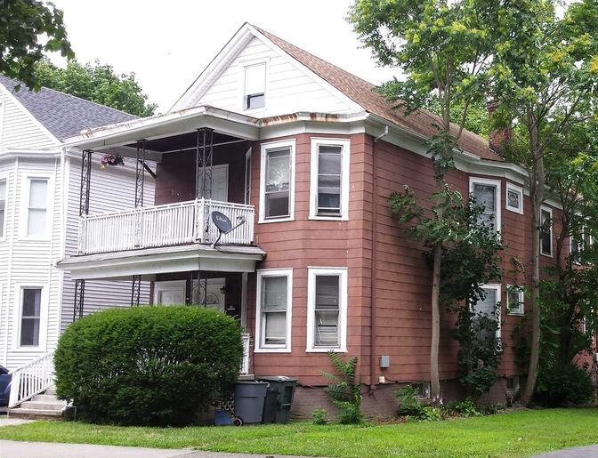 Gray St, Poughkeepsie, NY 12603, Preforeclosure 217,000 4BD / 2BH