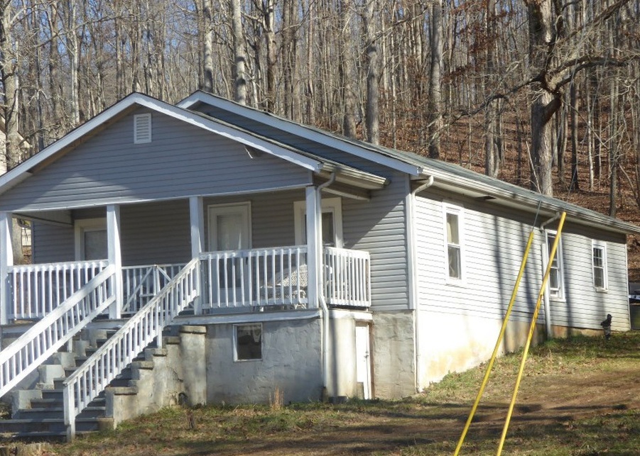 White Wing Rd, Lenoir City, TN 37771, Preforeclosure 178,800 3BD