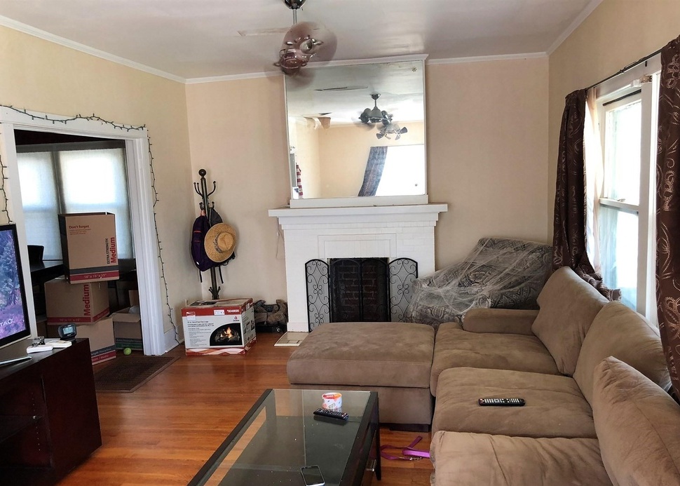 E 8th St, Okmulgee, OK 74447, Preforeclosure 62,700 4BD / 2.5BH