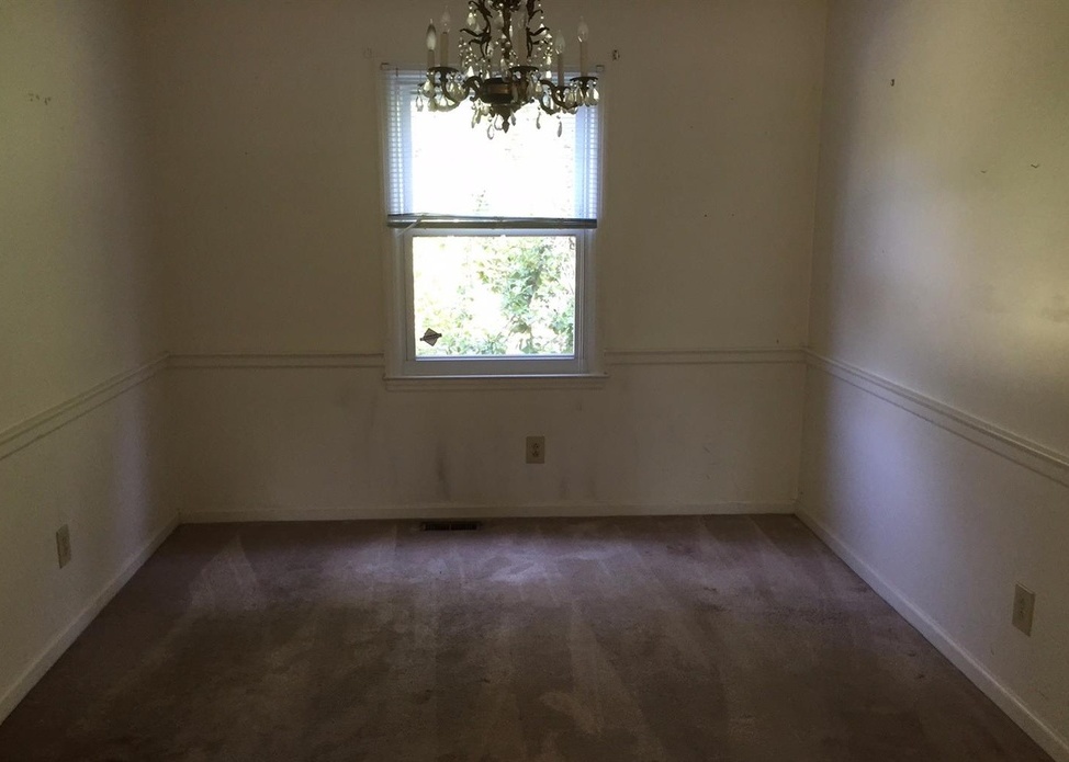 Squires Rd, Lexington, KY 40515, Preforeclosure 184,800 4BD / 2