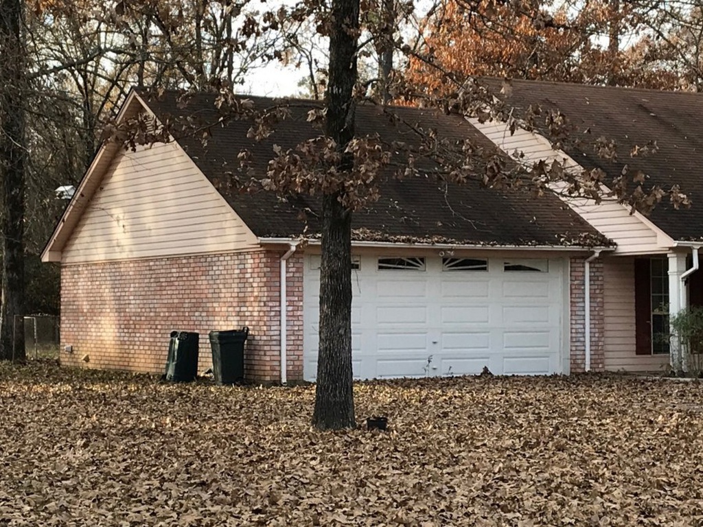 Oklahoma St, Bastrop, LA 71220, Preforeclosure 104,000 3BD / 2BH