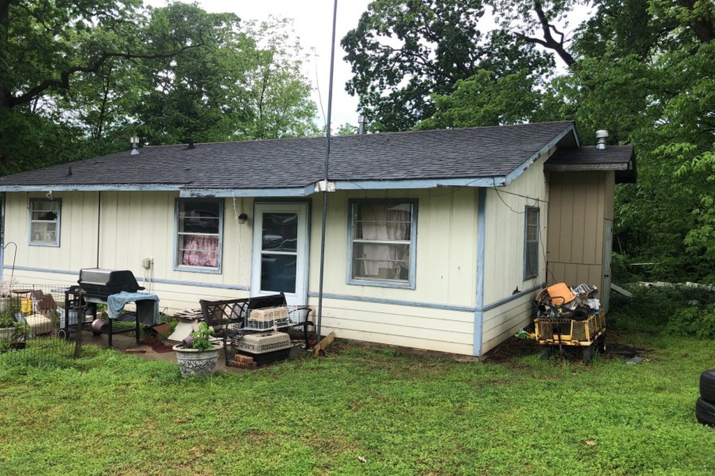 Dawn Hill East Rd, Siloam Springs, AR 72761, Preforeclosure 204,767