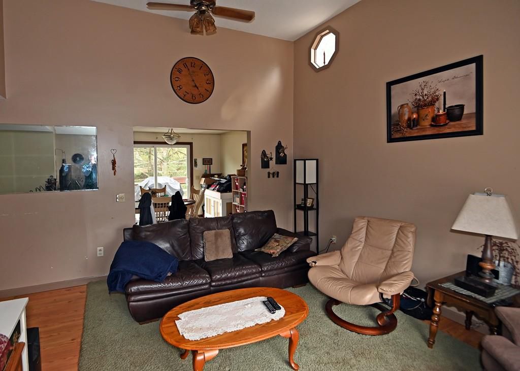 Charge Pond Rd, Wareham, MA 02571, Preforeclosure 237,300 3BD / 1BH Preforeclosure