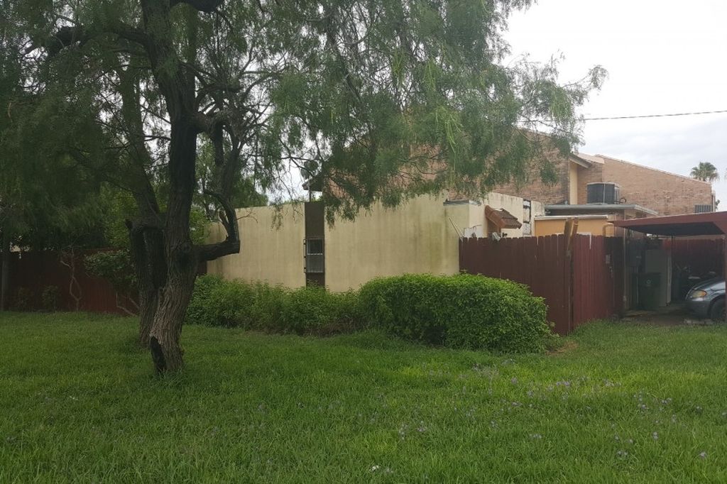 Boca Chica Blvd Apt 103d, Brownsville, TX 78521, Preforeclosure 75,300 2BD / 2.5BH