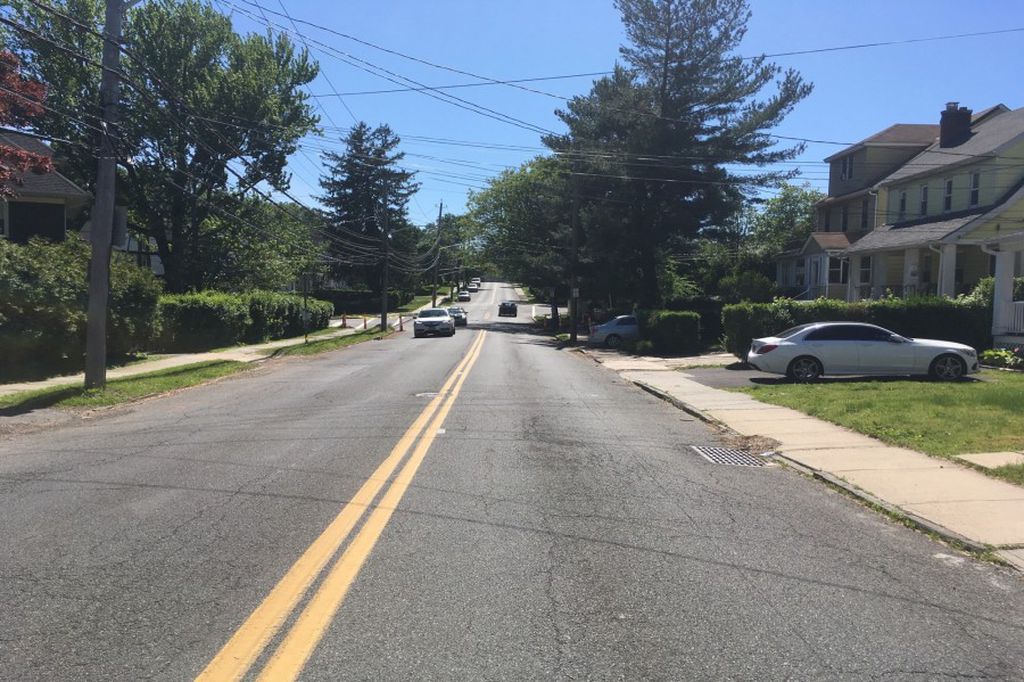 5th Ave, New Rochelle, NY 10801, Preforeclosure 423,500 4BD / 2BH Preforeclosure Listing