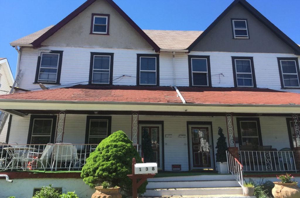 5th Ave, New Rochelle, NY 10801, Preforeclosure 423,500 4BD / 2BH Preforeclosure Listing