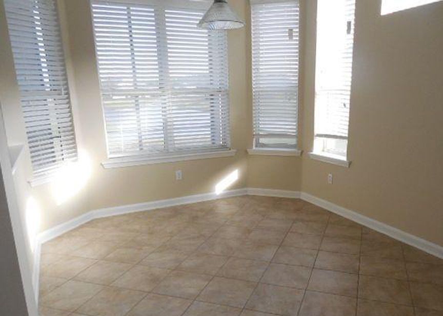 Victoria Lakes Dr S, Jacksonville, FL 32226, Preforeclosure 270,800