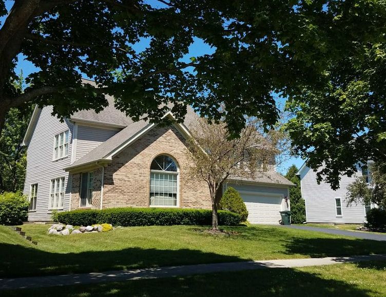 Hobble Bush Ln, Vernon Hills, IL 60061, Preforeclosure 609,800 4BD