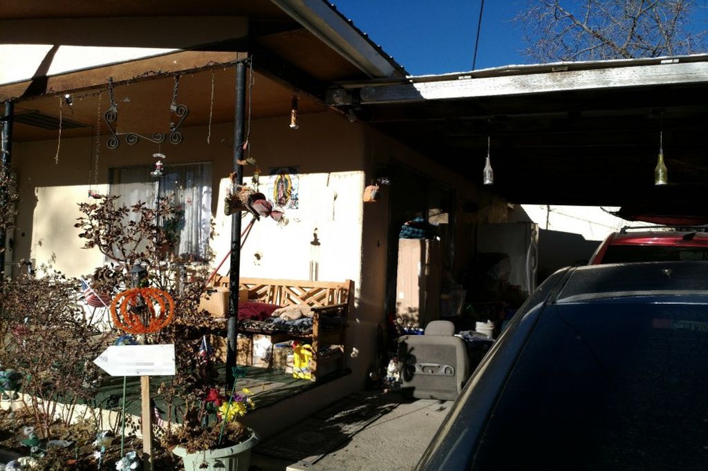 Archuleta Rd, Ranchos De Taos, NM 87557, Preforeclosure 238,152