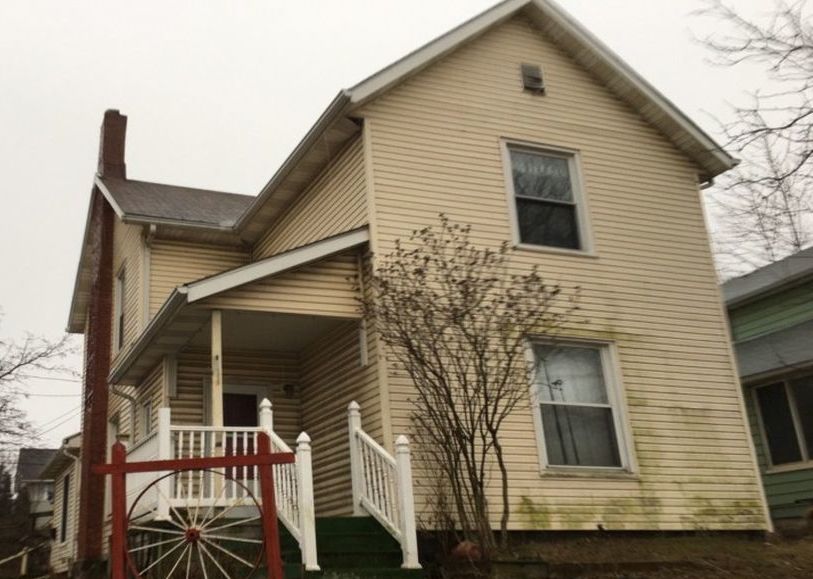 E Exchange St, Akron, OH 44306, Preforeclosure 57,511 4BD / 2BH