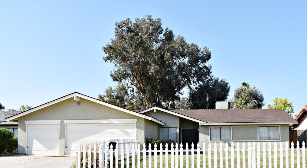 Eucalyptus Dr, Bakersfield, CA 93306, Preforeclosure 158,700 3BD