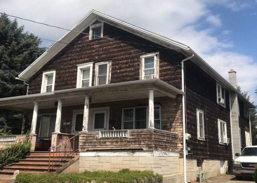 Charles St, Wilkes Barre, PA 18705, Preforeclosure 30,725 2BD / 1BH Preforeclosure