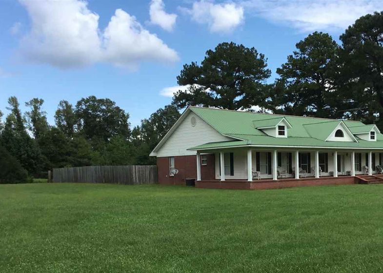 River Road Est, Taylorsville, MS 39168, Preforeclosure 173,400 4BD