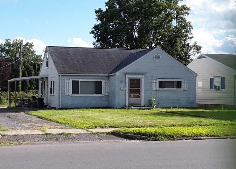 Lincoln Dr, Williamsport, PA 17701, Preforeclosure 144,100 3BD