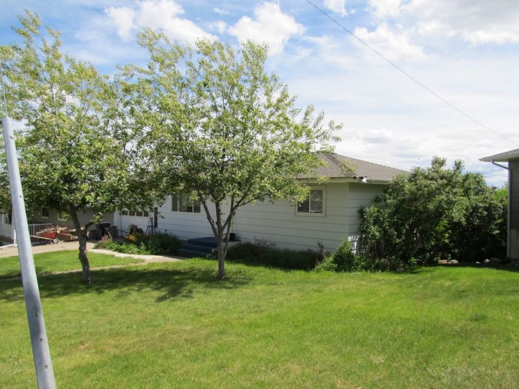 Riverview Dr W, Great Falls, MT 59404, Preforeclosure 139,300 2BD
