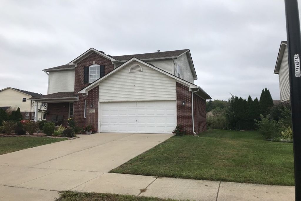 Michigan Heights Dr, Romulus, MI 48174, Preforeclosure 248,200 4BD