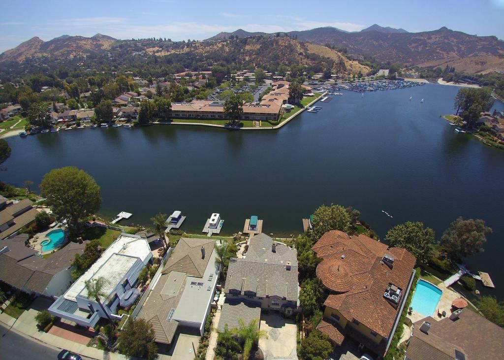 Fairbreeze Cir, Westlake Village, CA 91361, Preforeclosure 289,300