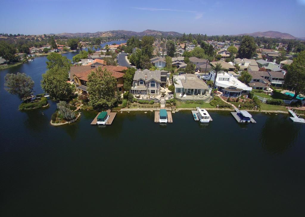 Fairbreeze Cir, Westlake Village, CA 91361, Preforeclosure 289,300