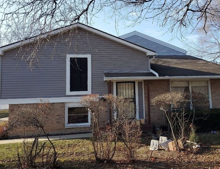 Williamsburg Rd, Country Club Hills, IL 60478, Preforeclosure 42,170