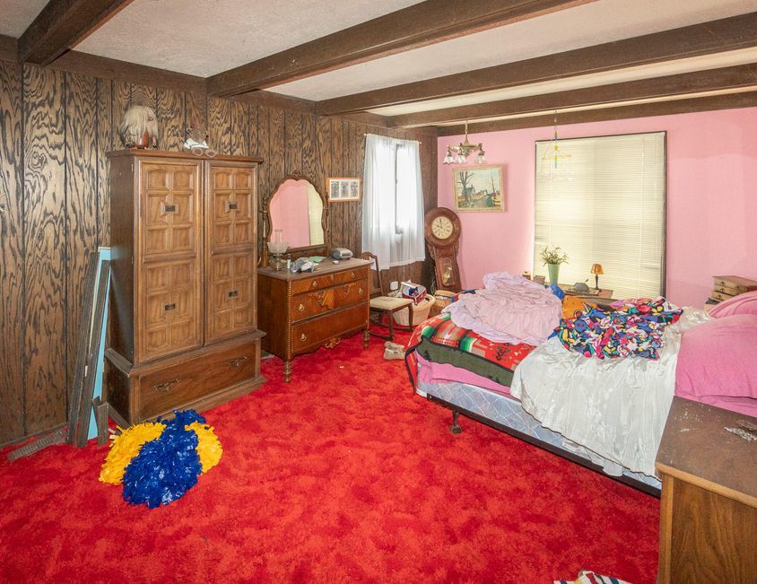 Vine Rd, Lake Geneva, WI 53147, Preforeclosure 213,300 4BD / 2.5BH