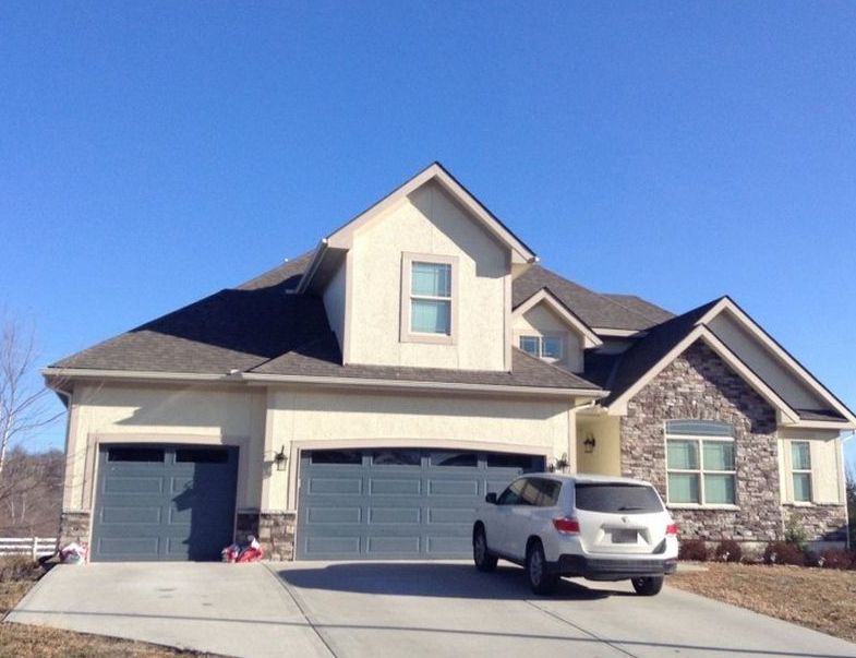 Courtney Ave, Kansas City, MO 64138, Preforeclosure 469,703 5BD