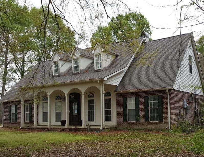 Meadow Ln, Denham Springs, LA 70706, Preforeclosure 354,457 4BD