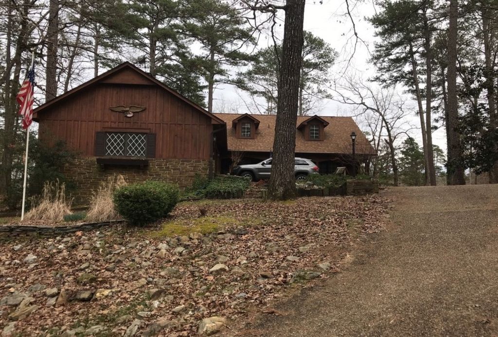 Almendra Ln, Hot Springs Village, AR 71909, Preforeclosure 282,991 3BD / 3BH