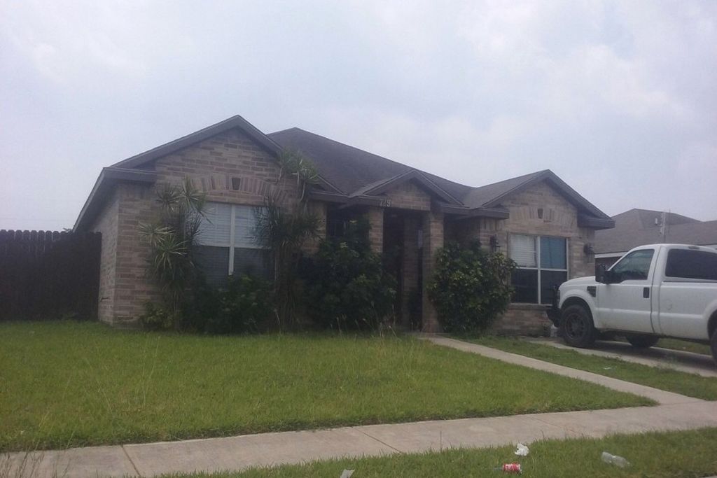 San Marcos St, San Juan, TX 78589, Preforeclosure 125,900 3BD
