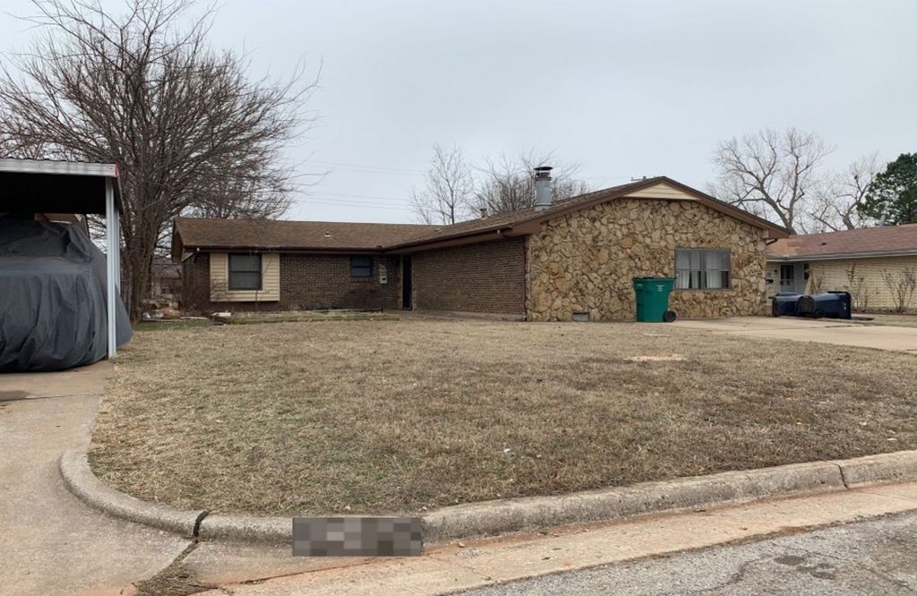 Sw 83rd St, Oklahoma City, OK 73159, Preforeclosure 101,800 3BD