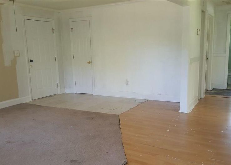 E Old Marion Hwy, Florence, SC 29506, Preforeclosure 44,831 3BD