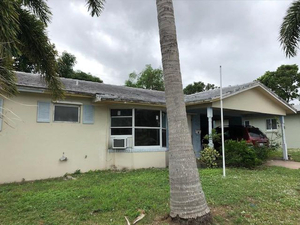Sw 8th Ave, Boynton Beach, FL 33435, Preforeclosure 224,600 2BD
