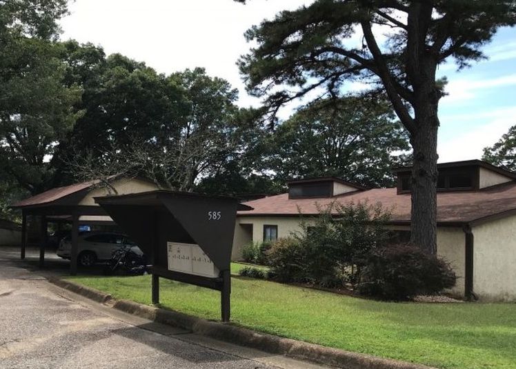 Belvedere Dr Apt 5, Hot Springs National Park, AR 71901, Preforeclosure