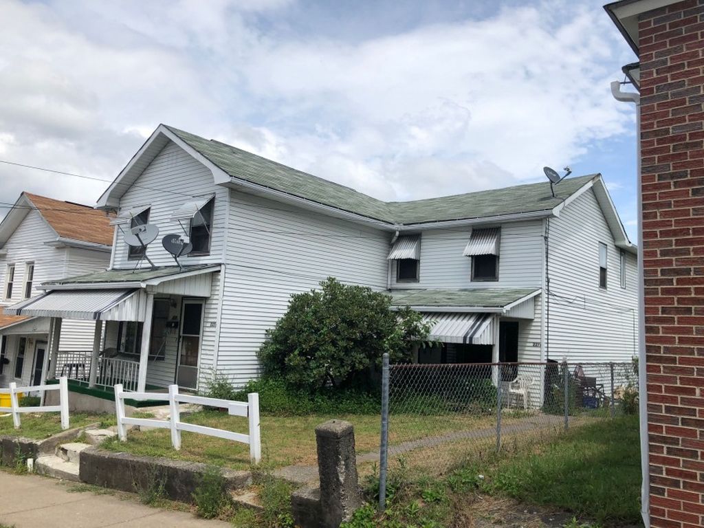 S Hanover St, Nanticoke, PA 18634, Preforeclosure 39,174 5BD / 2BH