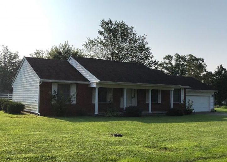 Sara Ln, Carterville, IL 62918, Preforeclosure 144,804 3BD / 1.5BH