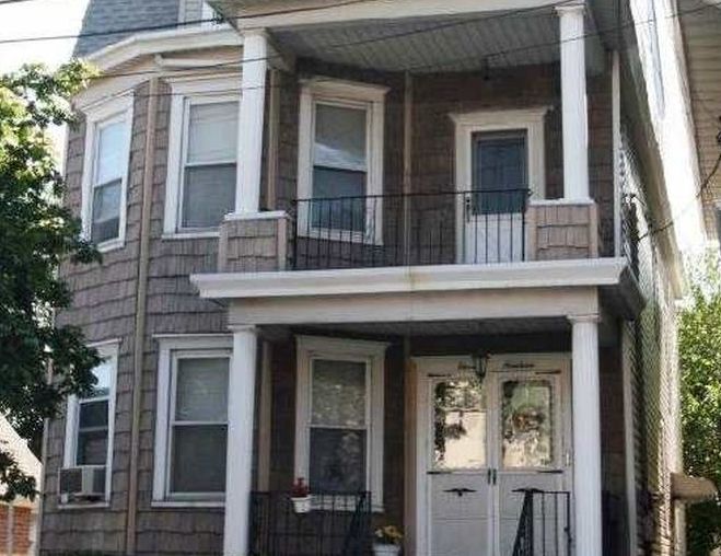 College Point Blvd, College Point, NY 11356, Short Sale 800,000 6BD / 3BH Short Sale