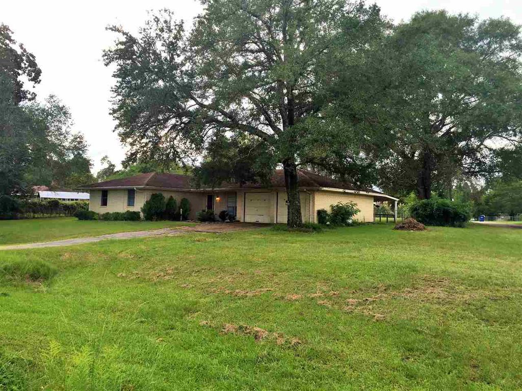 Old Spurger Hwy, Silsbee, TX 77656, Sheriff Sale 133,186 3BD / 2BH