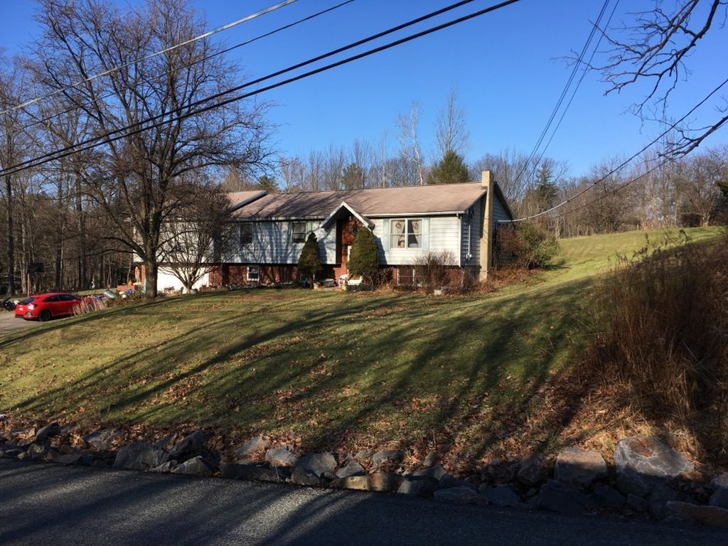 Forest Acres Dr, Clarks Summit, PA 18411, Sheriff Sale 118,000 3BD