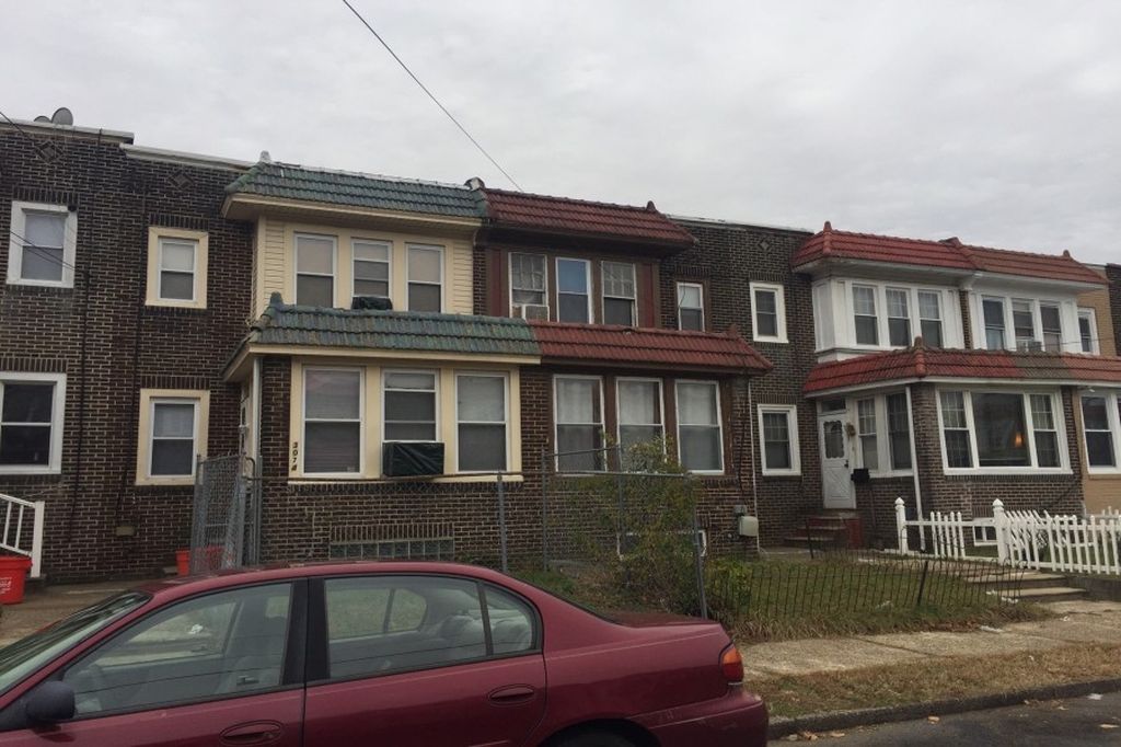 Mickle St, Camden, NJ 08105, Sheriff Sale Call 3BD / 1BH Sheriff