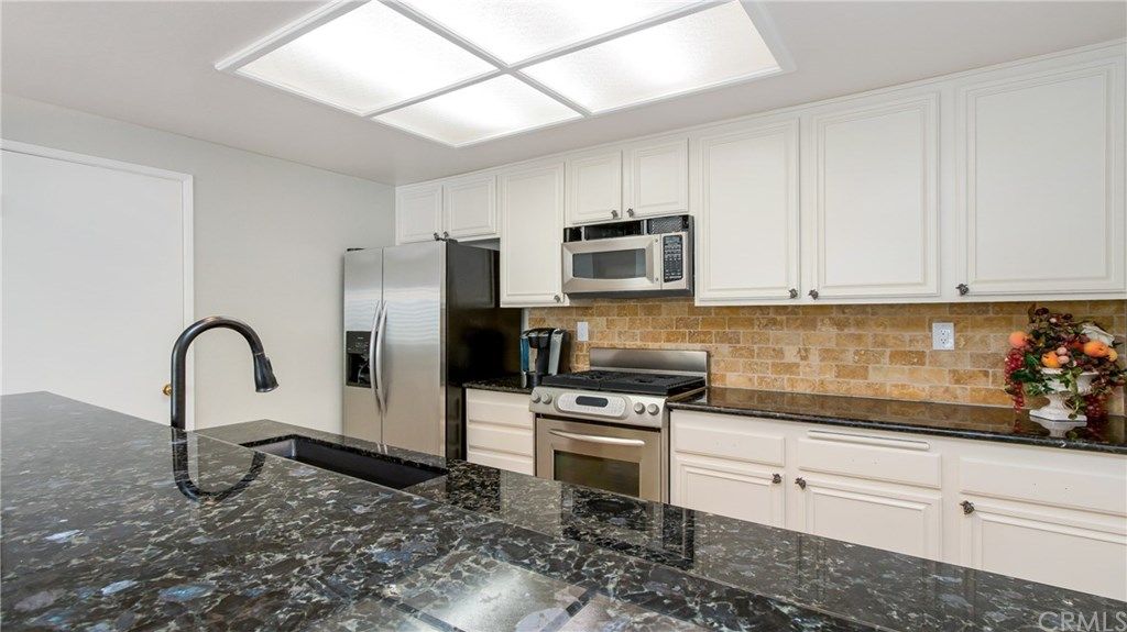 Sutton Ln, Laguna Niguel, CA 92677, Sheriff Sale 431,000 3BD / 3BH